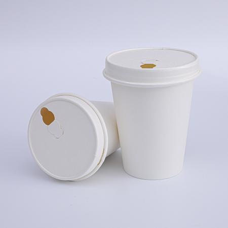 Disposable eco-friendly paper coffee cup